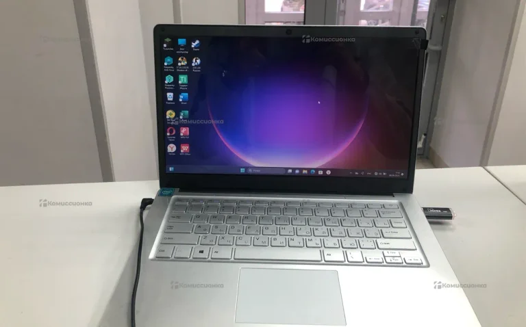 Ноутбук  celeron n400