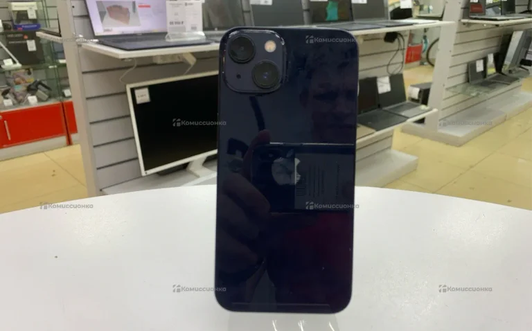 Apple iPhone 13 128ГБ