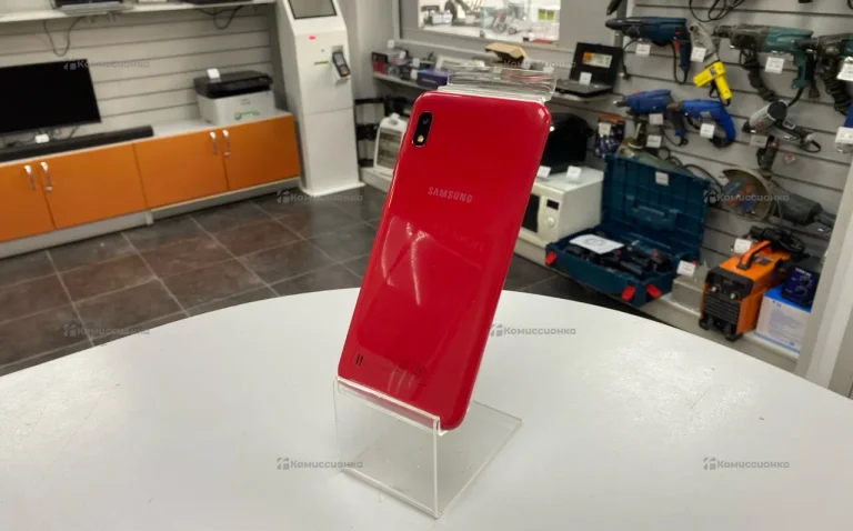 Samsung Galaxy A10 2/32 ГБ