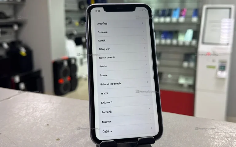 Apple iPhone 11 4/128 ГБ