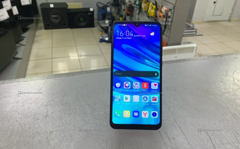 Huawei P smart 2019 3/32 ГБ