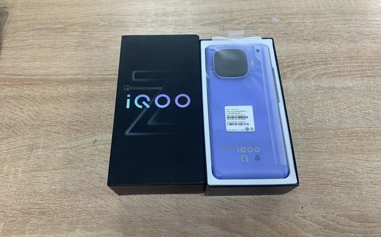 VIVO IQOO Z9 Turbo 12/256