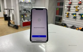 Apple iPhone XR 3/64 ГБ