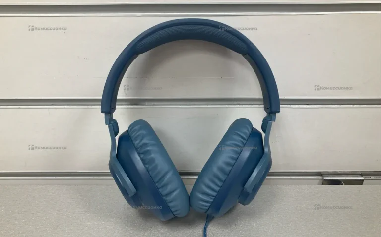 Наушники JBL Quantum 100