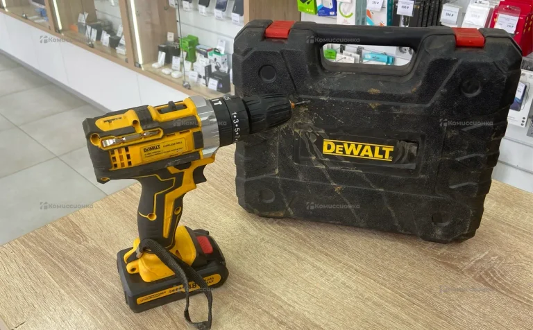Шуруповерт cordless drill