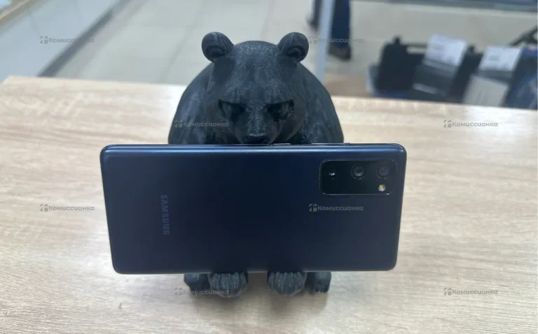 Samsung Galaxy S20 FE 6/128 ГБ