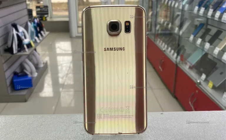 Samsung Galaxy S6 edge 3/32 ГБ
