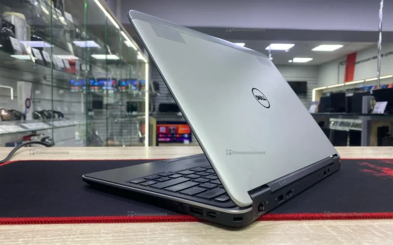 Ноутбук Dell i7-4600U/SSD 256/RAM 8
