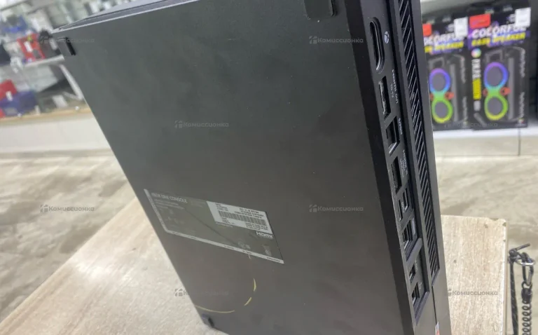 Приставка Xbox One 500gb