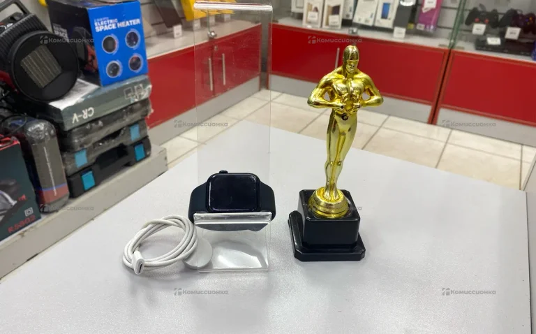 Часы Apple Watch Series 9, GPS, алюминий, 45 мм