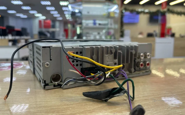 Автомагнитола  Pioneer DEH-S4250BT