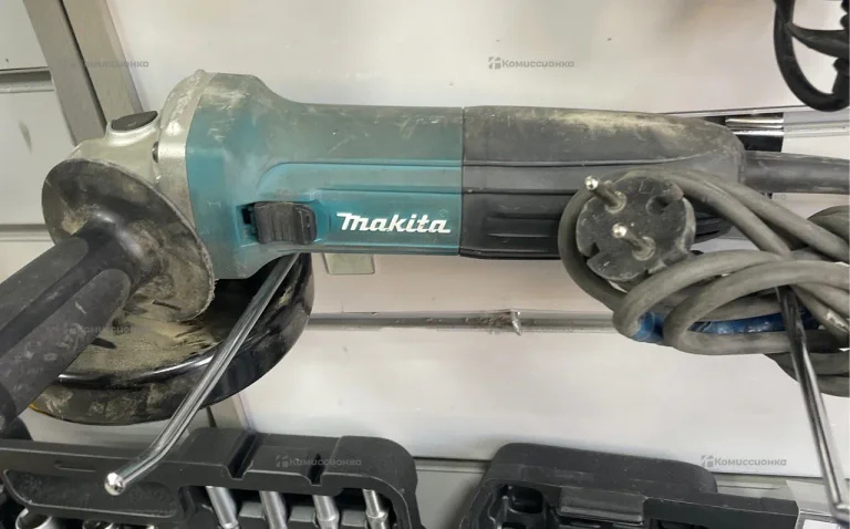 УШМ MAKITA 125 GA5030 R