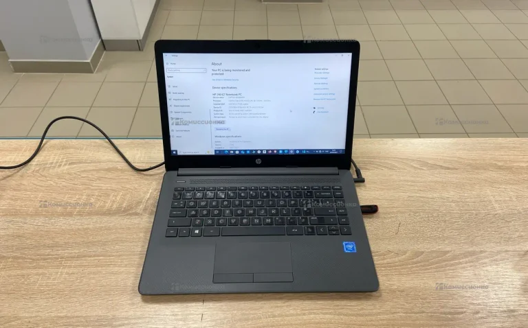 Ноутбук  HP 240 G7