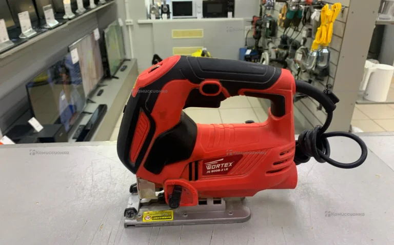 Электролобзик Wortex JS 8008-2 LE