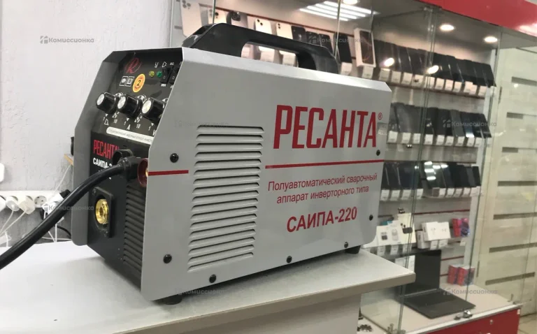 Сварочный аппарат РЕСАНТА САИПА-220