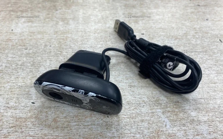 Веб камера Logitech