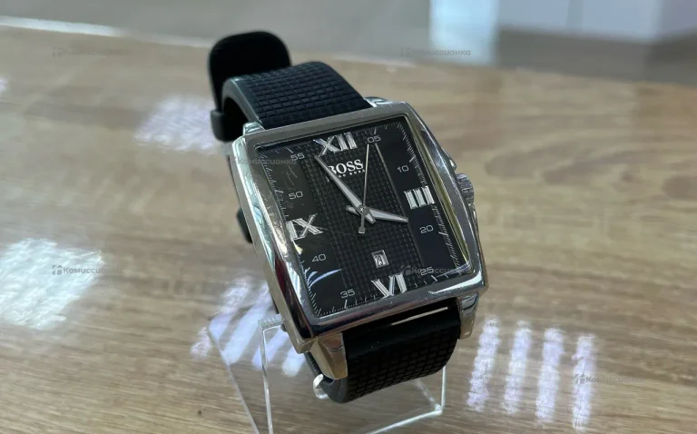 Часы  Boss HB871142190