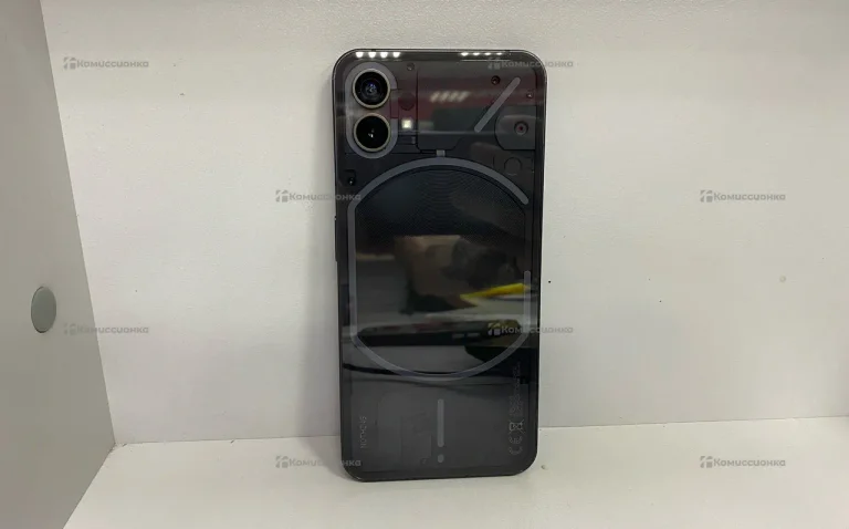 Nothing Phone (1) 8/256 ГБ