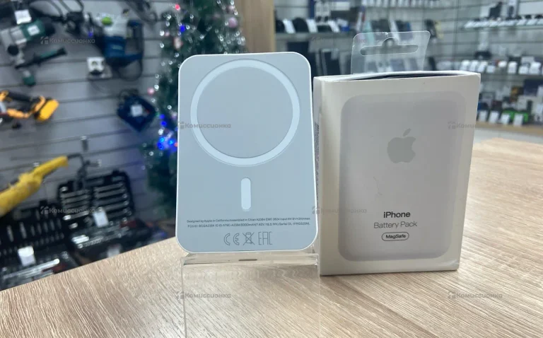 Повербанк Apple battery pack