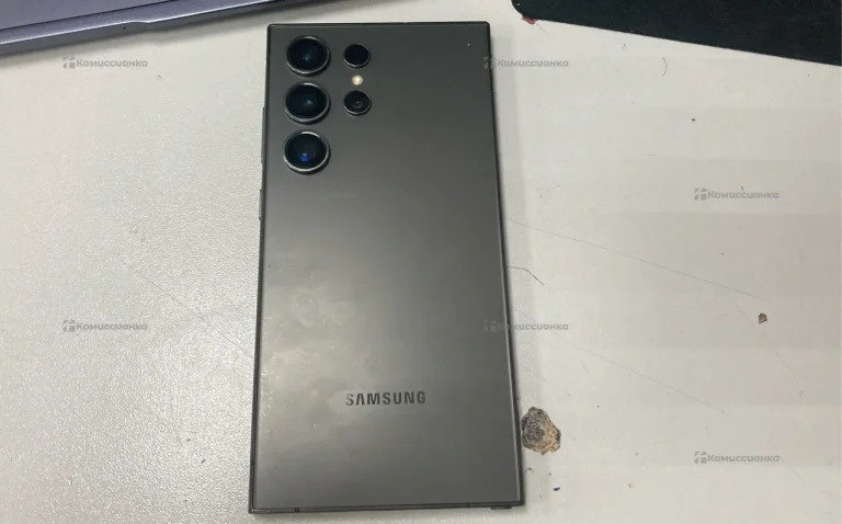 Samsung Galaxy S24 Ultra 12/256 ГБ