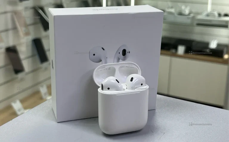 Наушники  apple AirPods