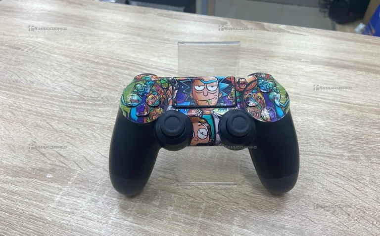 PS4. Геймпад DualShock 4 Replica
