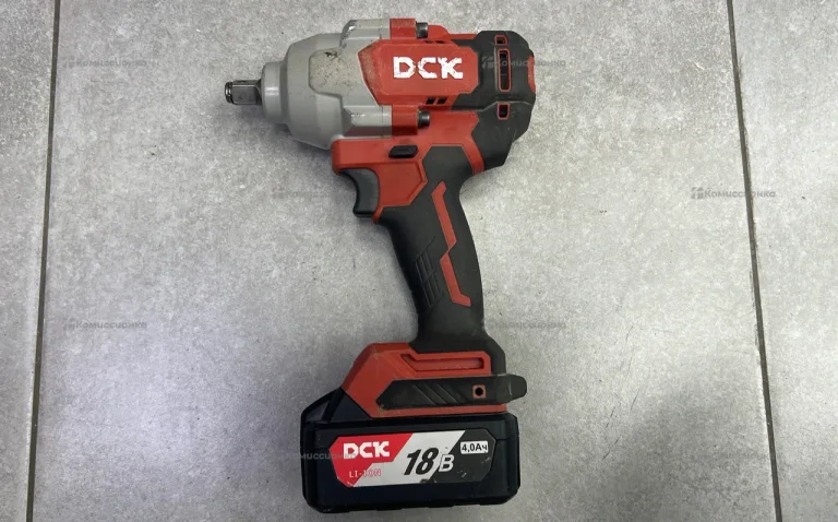 Гайковерт аккумуляторный DCK KDPB698