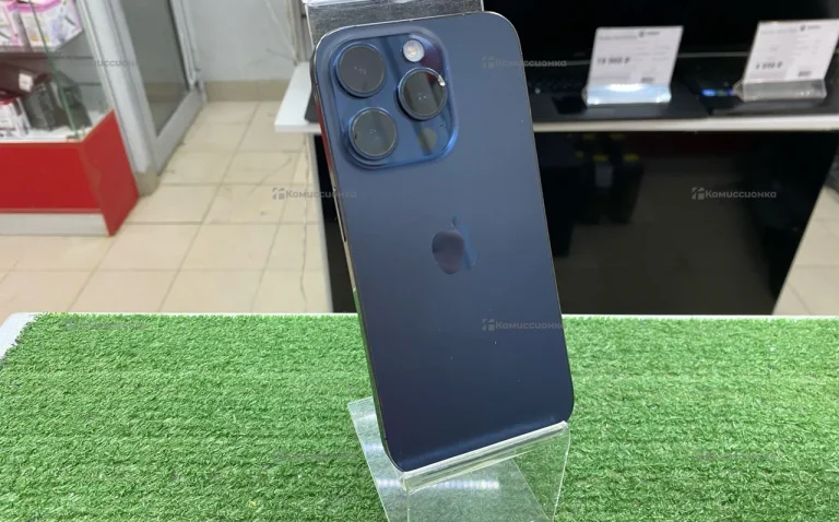 Apple iPhone 15 Pro 8/128 ГБ