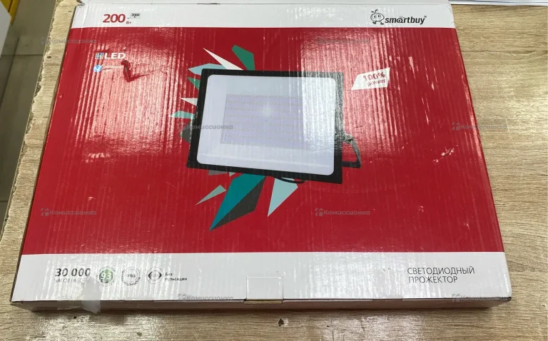 Светодиодный прожектор smartbuy IP65 200вт