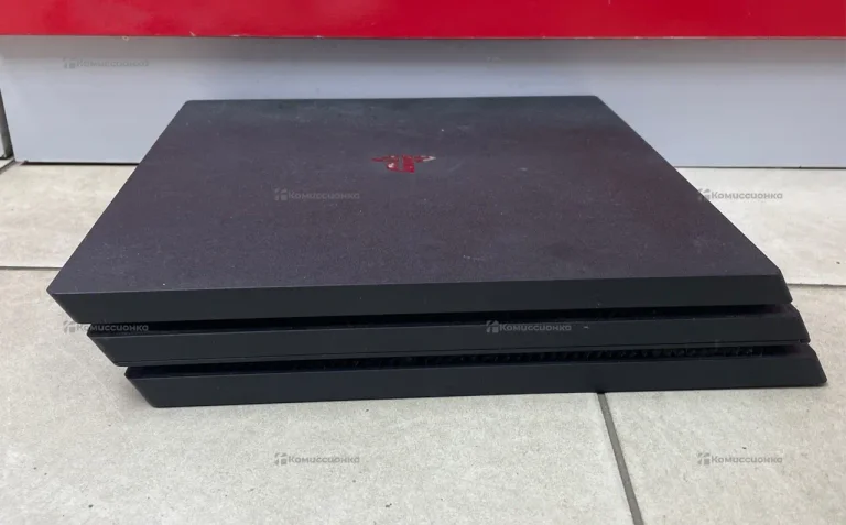 Приставка Sony PS4 Pro 1TB