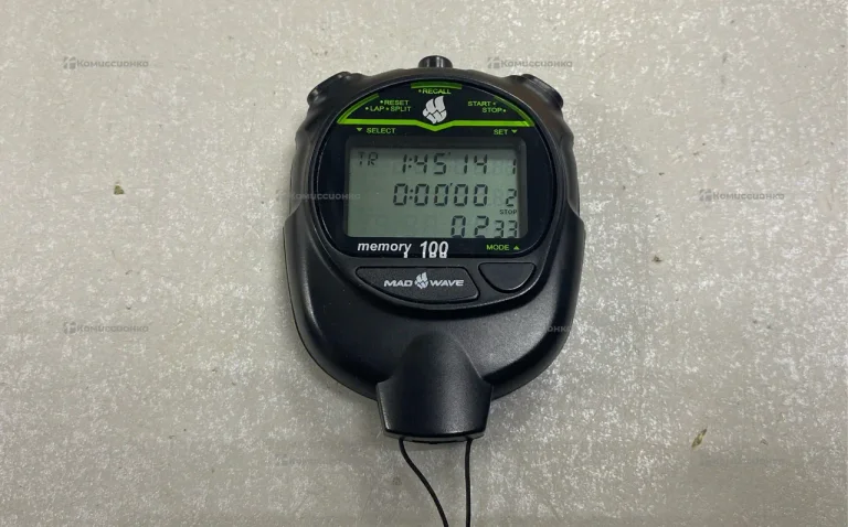 Секундомер Mad Wave memory 100