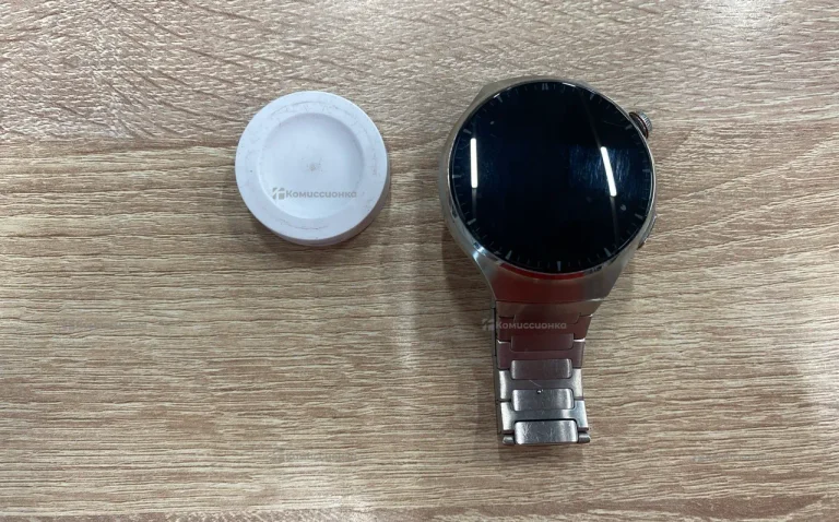 Часы  Huawei watch 4 pro