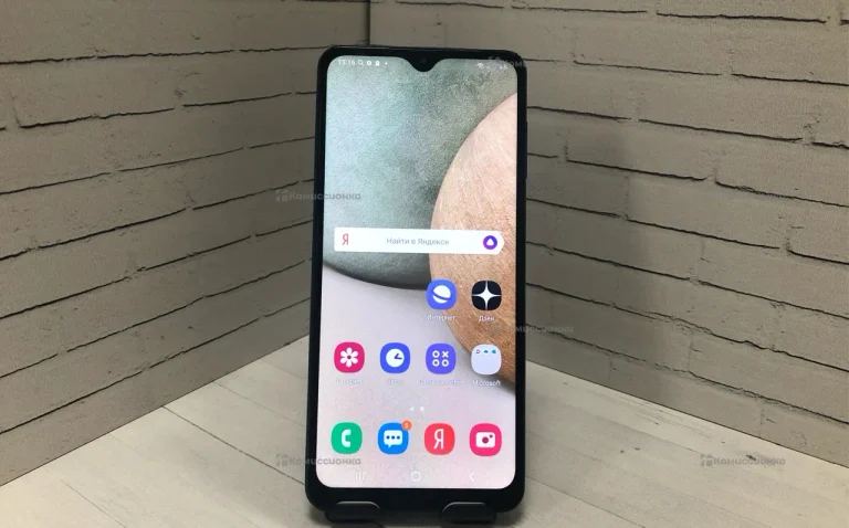 Samsung Galaxy A12 3/32 ГБ
