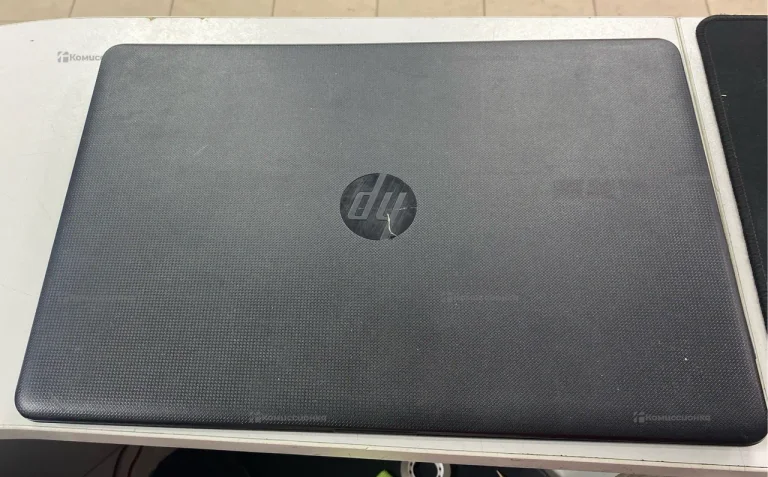 Ноутбук  HP
