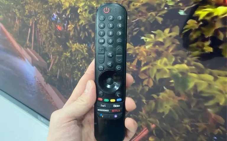 Телевизор LG 55UQ003LD