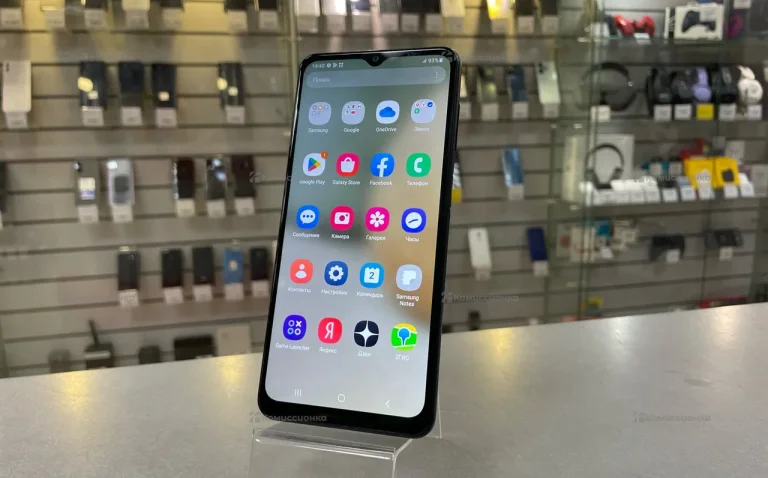 Samsung Galaxy A12 3/32 ГБ