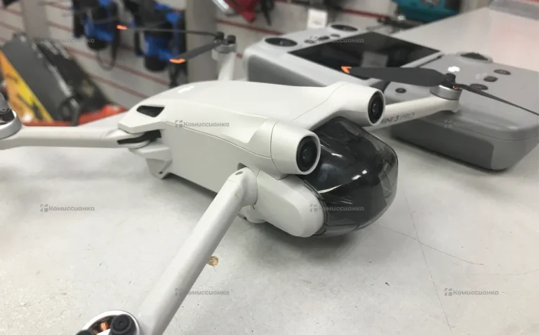 Квадрокоптер DJI mini 3 Pro
