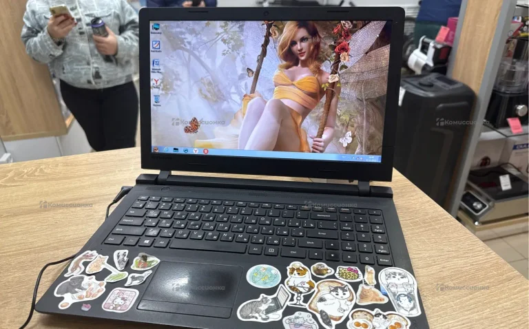 Ноутбук  Lenovo 80MJ