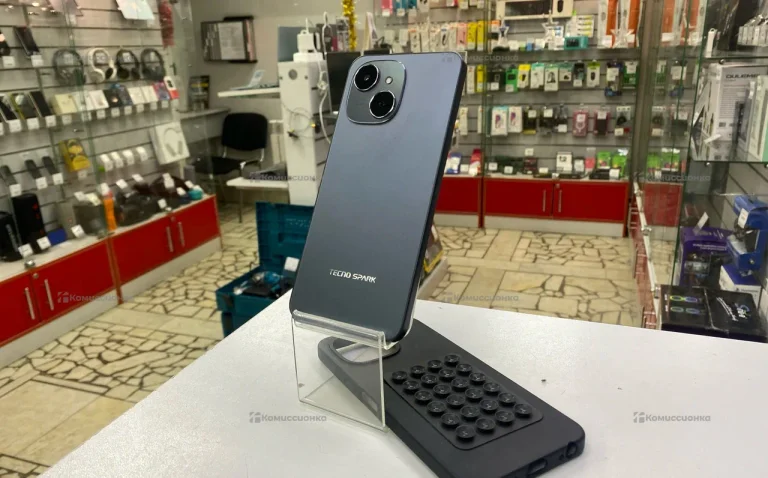 Tecno Spark 40C 8/128 ГБ