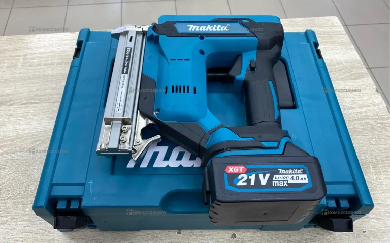 Гвоздезабивной пистолет Makita 21V