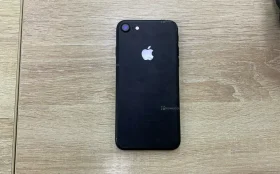 Apple iPhone 7 32 ГБ