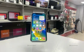 Apple iPhone XR 64 ГБ