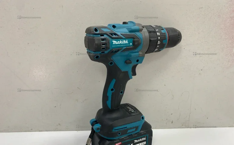 Шуруповерт  Makita