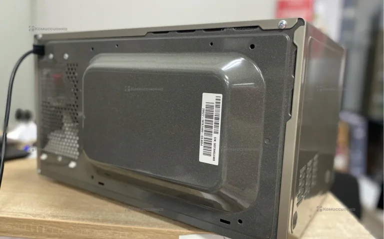 микроволновка LG MW25R3S GISH