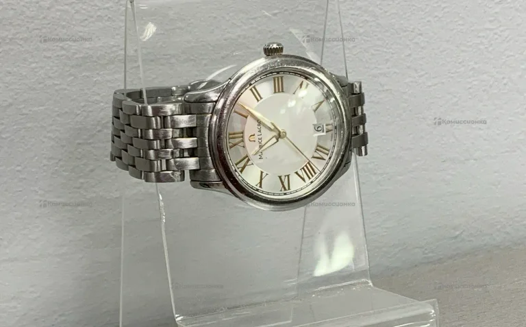 Часы  Maurice Lacroix LC1077