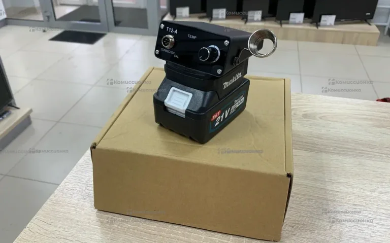 Паяльник аккумуляторный Makita SRG21