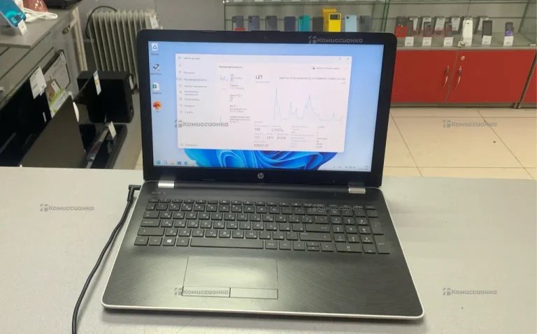 Ноутбук HP 15-bw036ur