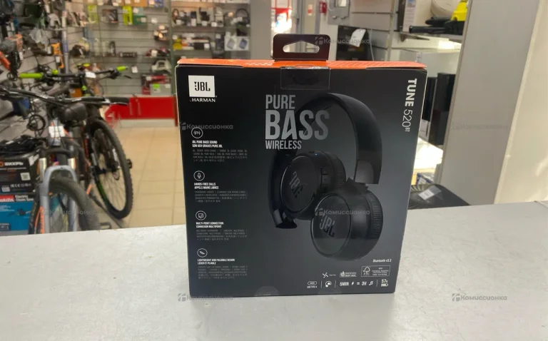 Наушники  JBl tune 520bt