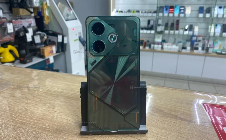 Tecno Pova 6 8/256 ГБ