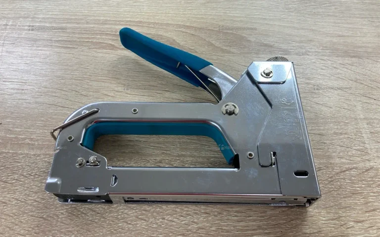 Строительный степлер Gross